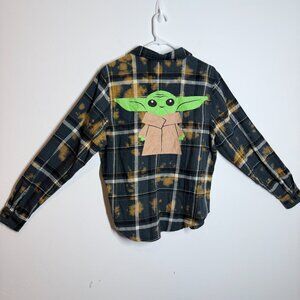 Star Wars Grogu Cotton Bleached Flannel Shirt navy blue and yellow size S